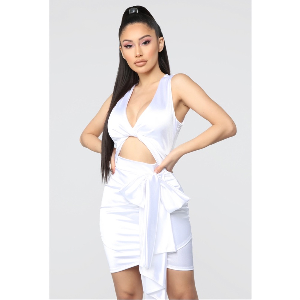 NWT White Party Sleeveless Satin Mini Dress - BRIDAL/BACHELORETTE Fashion Nova